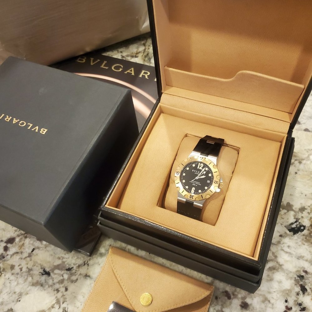 NEW "SUPER RARE" UNUSED BLVGARI ACQUA SD 38 18K SOLD GOLD BEZEL WITH  S/S CASE